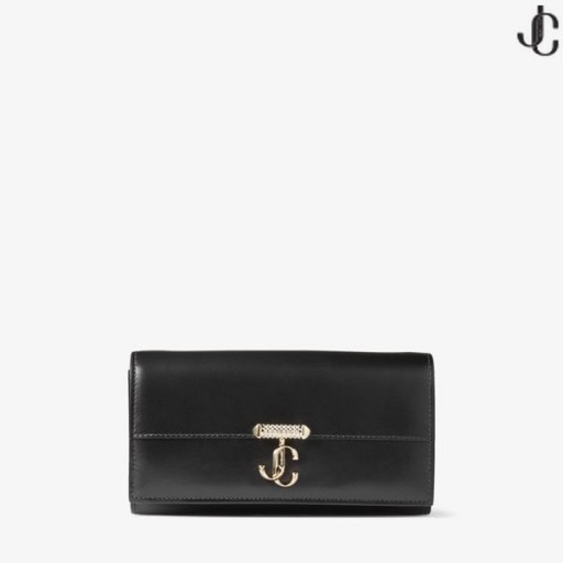 AVENIDA CARTEIRA/CADEIA de Carteira de Couro Preto com Pulseira de Pérola Coleção de Verão