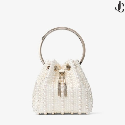 Bon Bon Ivory Satin Väska med All-Over Pärlor