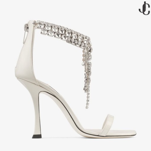 Verity Sandalia 100 Latte De Cuero De Patente De Cristal Sandalias