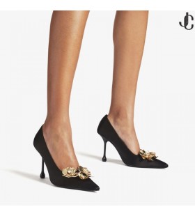 IXIAN 95 Musta Satiini Pumput Kukkia Uusi Kokoelma