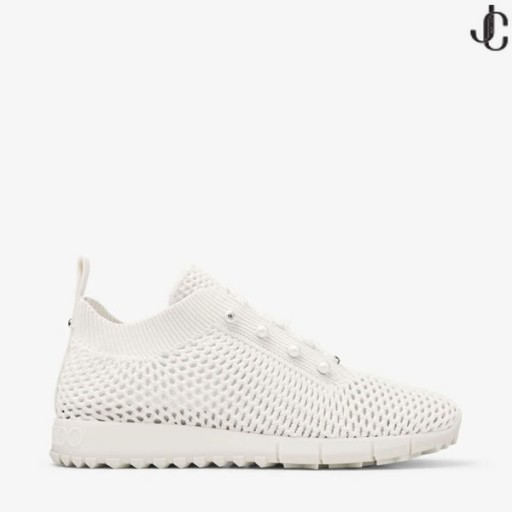 Βέλες Latte Βελονάκι Δεμένη με Χαμηλό Κορυφαίους Εκπαιδευτές με Μαργαριτάρια